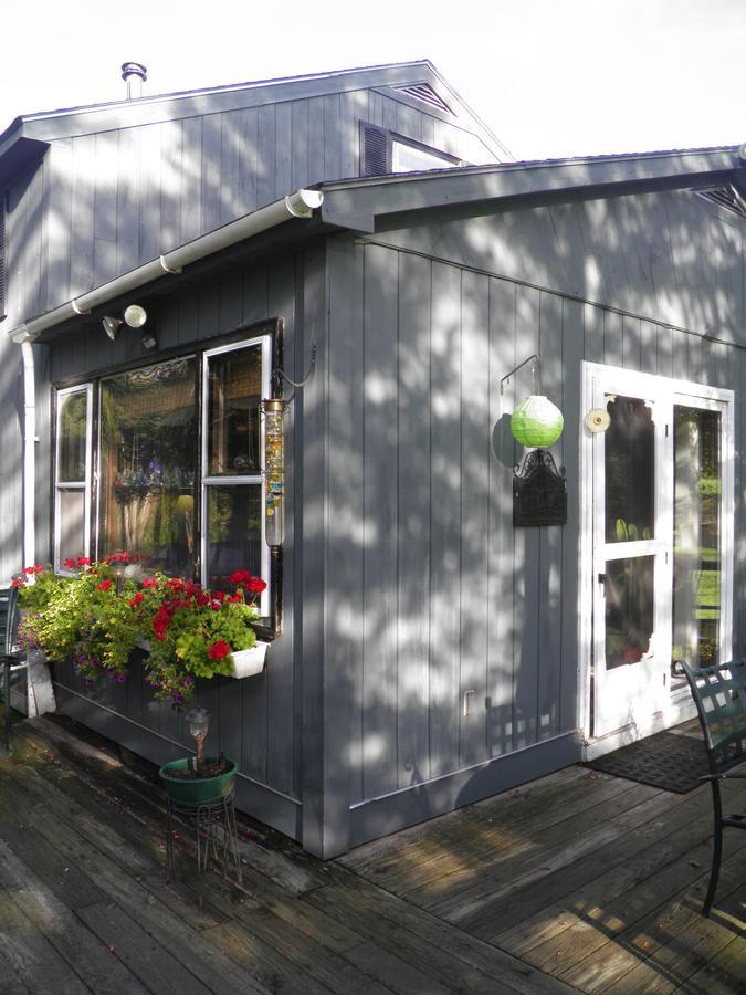 Firefly Bed & Breakfast Lincoln Exterior photo