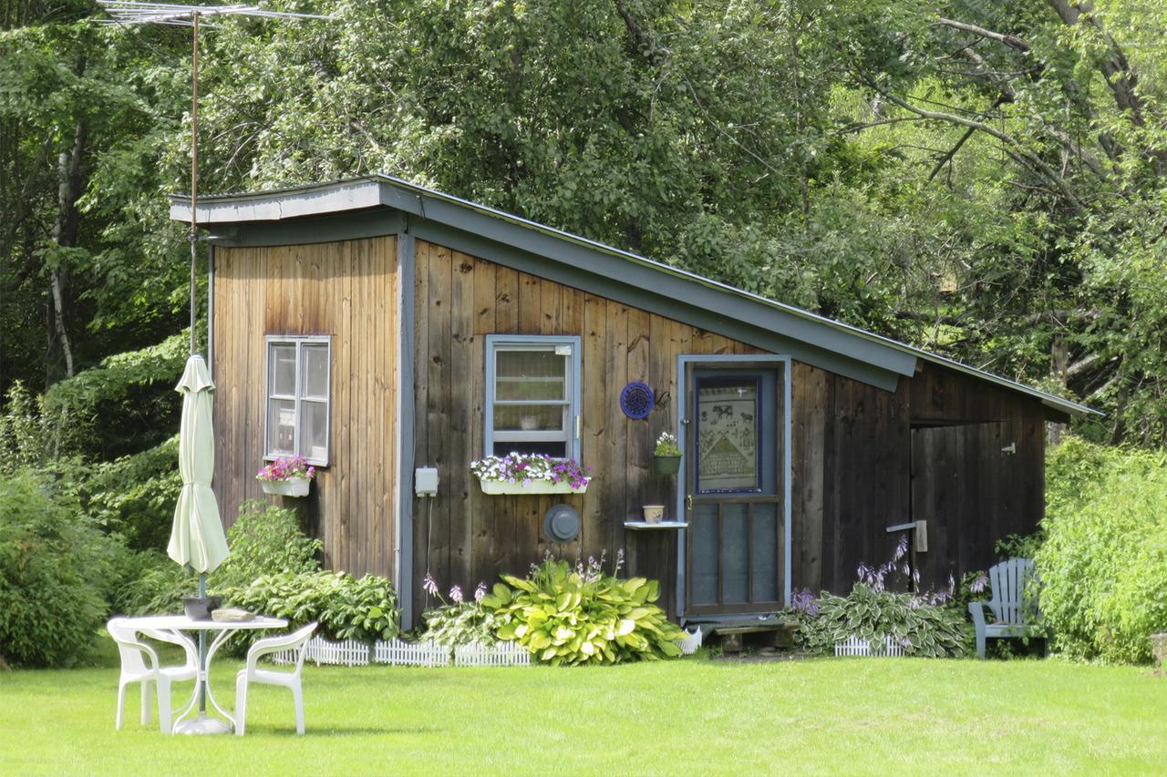 Firefly Bed & Breakfast Lincoln Exterior photo